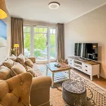 Baltischer Hof 25 *